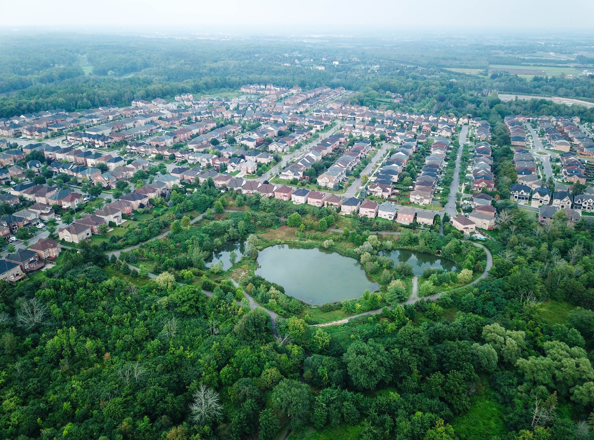 Aerial view of Yonge Street and I19th Ave.detached and duplex house at Woodbridge in Richmond Hill Ontario
